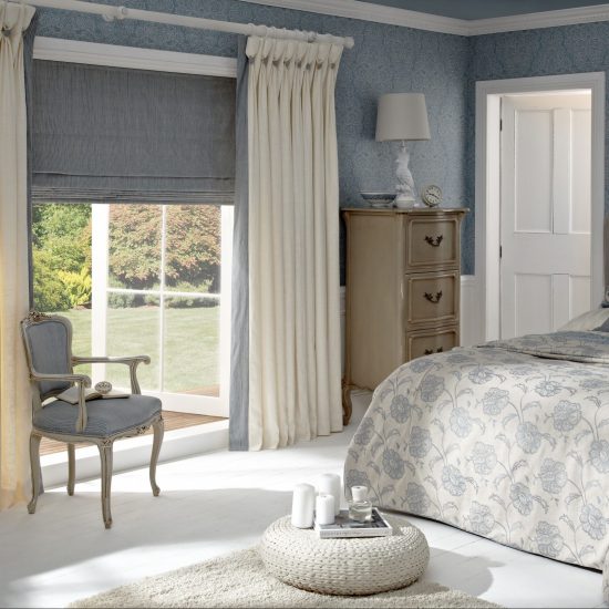 conseil pour bien choisir ses rideaux : repassez vos rideaux avant installation