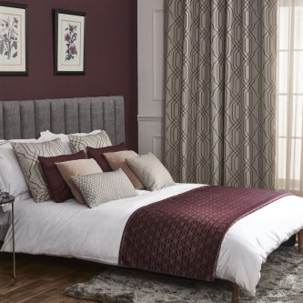 Collection Damson de Edmund Bell - Showroom Alba (oreillers, chemin de lit, coussins, rideaux)