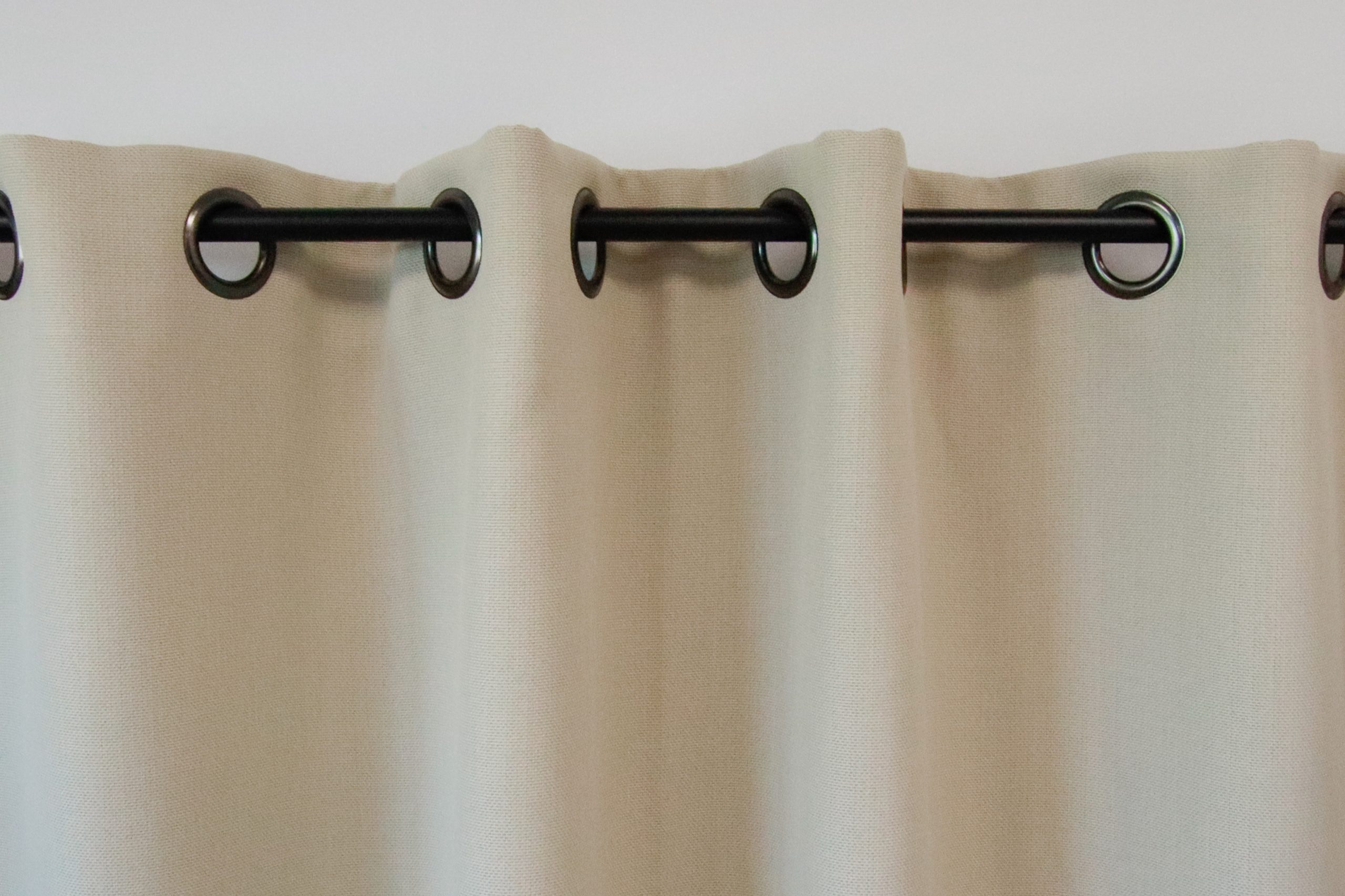 _MG_6760 Têtes de rideaux à oeuillets